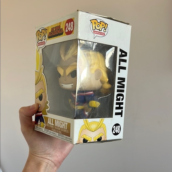 Funko Pop! Animation All Might Vinyl Figure - Picture 3 of 7